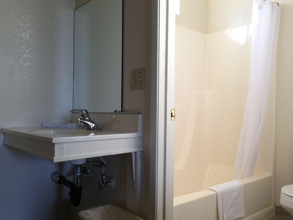 Beachway Inn Arroyo Grande Extérieur photo